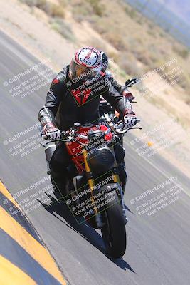 media/Sep-25-2023-Moto Forza (Mon) [[81ffa65e0a]]/B-C Group/Session 3 (Turn 16 Inside)/